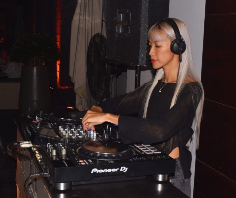 Untitled Design Untitled Design